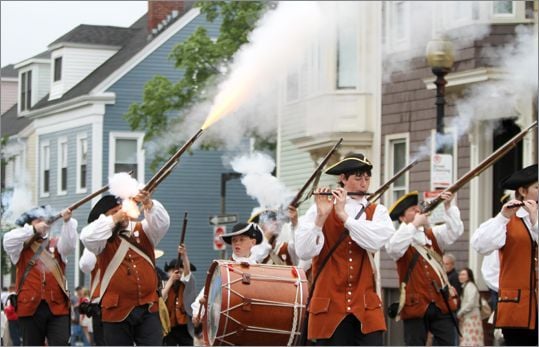 bunker-hill-day-parade